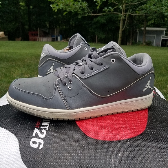 jordan 1 flight 2 low